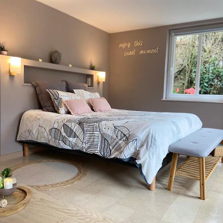 Bed and Breakfast Au Fil De L'O Bisseuil Экстерьер фото