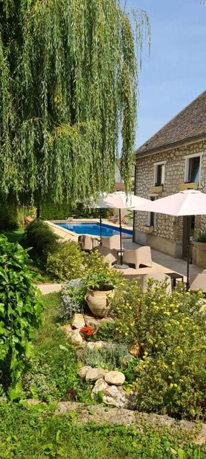Bed and Breakfast Au Fil De L'O Bisseuil Экстерьер фото